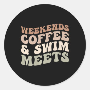 Wochenende Kaffee und Schwimm treffen Retro-Kaffee Runder Aufkleber