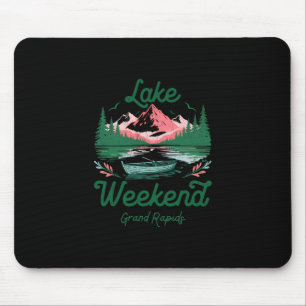 Wochenendurlaubsreise am See Grand Rapids Michigan Mousepad