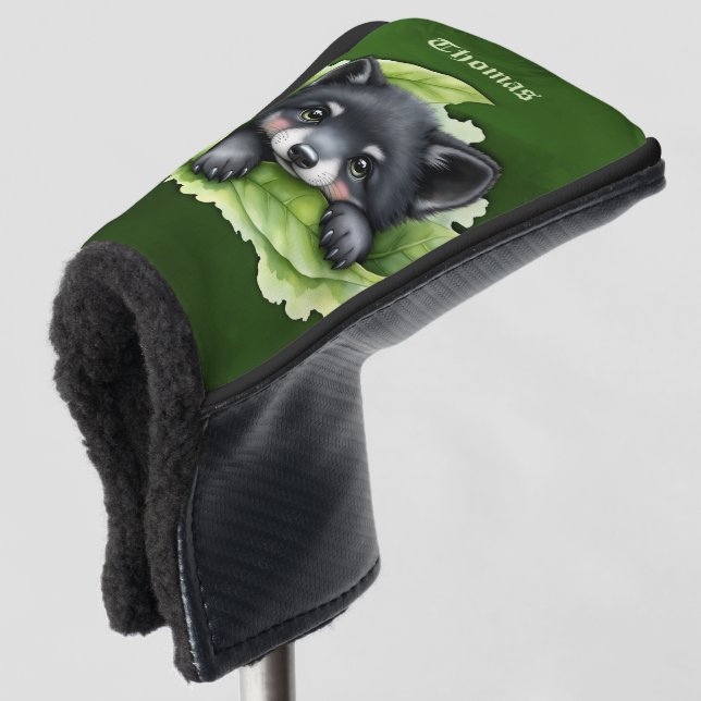 Wolf cub in the green: golf headcover (3/4 Vorderseite)