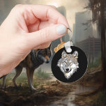 Wolf Head Art Schlüsselanhänger<br><div class="desc">Dieses Design wurde durch digitale Kunst erstellt und kann personalisiert werden, indem Sie auf den Knopf Anpassen klicken und die Farbe ändern, einen Namen, Initialen oder Ihre Lieblingssprache hinzufügen. Kontaktieren Sie mich unter colorflowcreations@gmail.com , wenn Sie dieses Design für ein anderes Produkt haben möchten. Kaufen Sie meine originale abstrakte Acrylmalerei...</div>