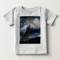 Wolf heult auf dem Mond