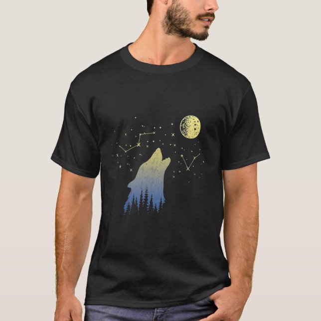 Wolf heult auf Sternbildern und Mondwolf T-Shirt (Vorderseite)
