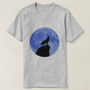 Wolf heult bei einem blauen Mond T-Shirt