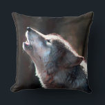 Wolf Howling Lone Wolf Kissen<br><div class="desc">Wolf heulend, wenn du Wölfe Liebe oder ein einsamer Wolf bist, ist das für dich. Nimm diese wilde Wolf-Zuhause mit und lebe auf der wilden Seite.</div>