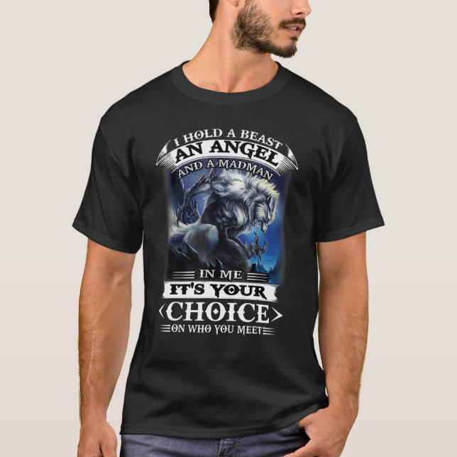 Wolf, ich habe einen Engel und einen Madman in mir T-Shirt (Vorderseite)