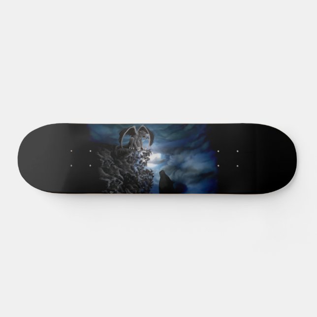 Wolf Moon - Wolf mit Golem Skateboard (Horizontal)