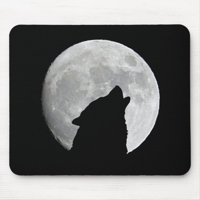 Wolf-Silhouette im Hintergrund "Dusk Plus Moon" Mousepad (Vorne)