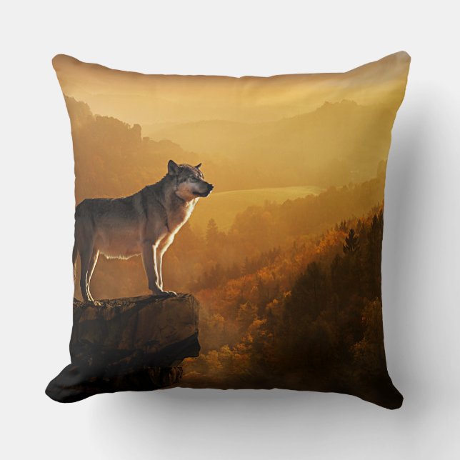 Wolf Throw Pillow Kissen (Vorderseite)