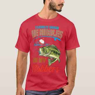Wolfsbarsch Fischen ich es Liebe, wenn er auf mein T-Shirt