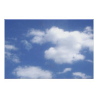 Wolken in blauem Himmel