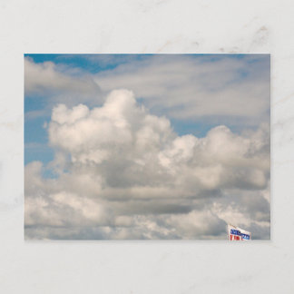 Wolken über dem Erie-See Postkarte