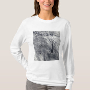 Wolken über den Inseln Juans Fernandez T-Shirt