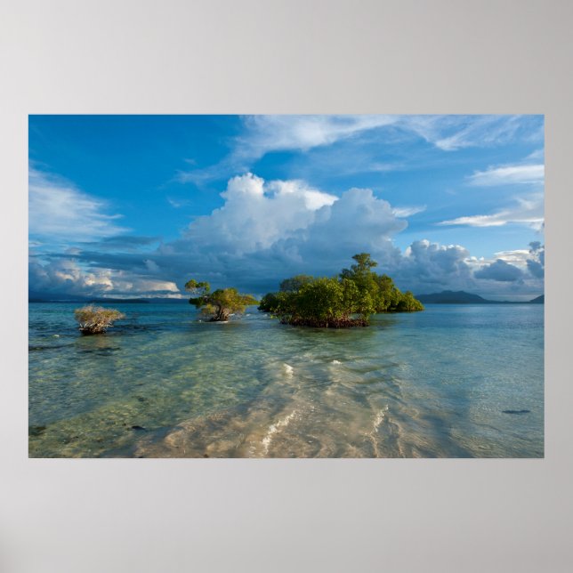 Wolken über der Lagune von Marovo Poster (Vorne)