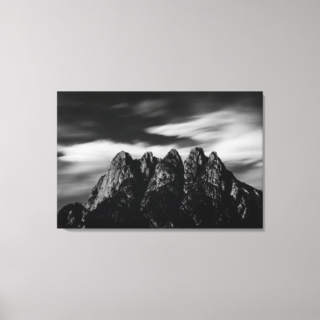 Wolken und Berge Leinwanddruck (Vorderseite)