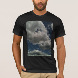 Wolken von Grund auf T-Shirt