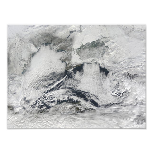 Wolkenbildung über dem Schwarzen Meer Fotodruck (Vorne)