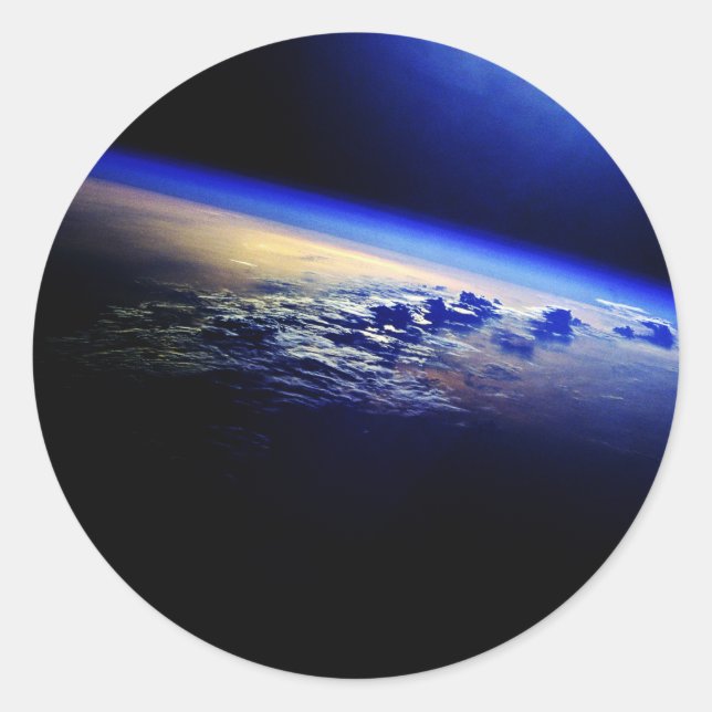Wolkendecke über der Erde Runder Aufkleber (Vorderseite)