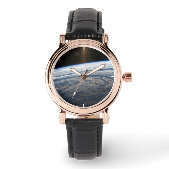 Wolkenkratzer im Südindischen Ozean. Armbanduhr (Vorderseite)