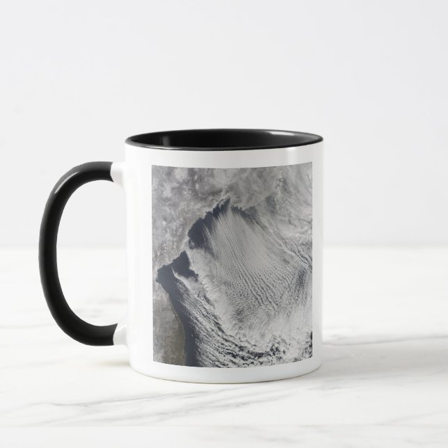 Wolkenkratzer über dem japanischen Meer Tasse (Links)