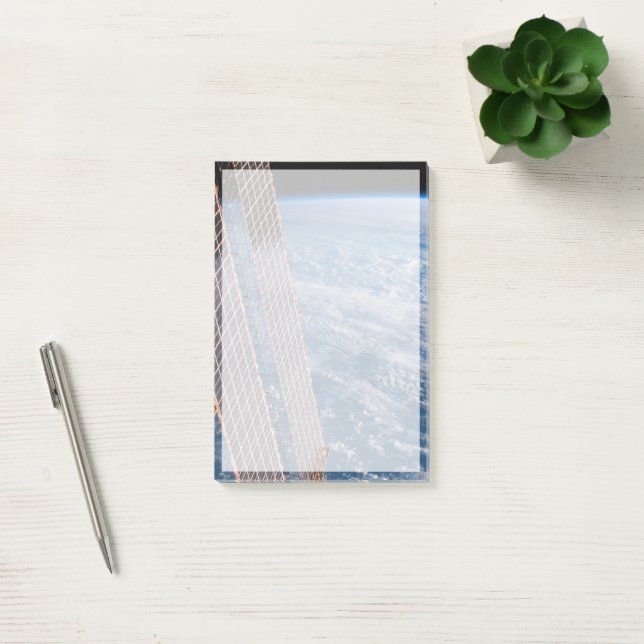 Wolkenkratzer- und Korallenmeere. Post-it Klebezettel (Büro)