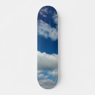 Wolkenschichten Skateboard