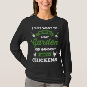 Woll einfach, im Garten zu arbeiten und Hühner aus T-Shirt