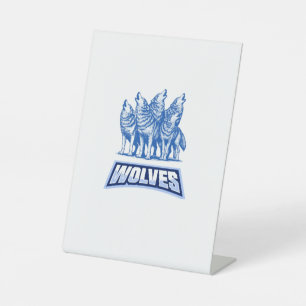 Wolves Throw Pillow Sockelschild