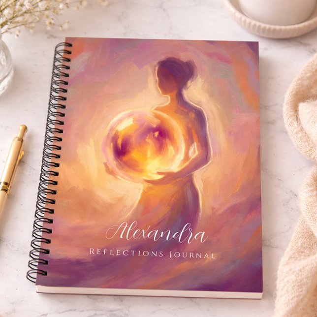 Woman Holding Light Personalized Reflections Notizbuch (Von Creator hochgeladen)