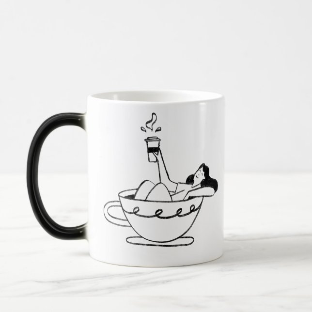 woman swimming in coffee cup verwandlungstasse (Links)