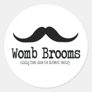 Womb Brooms Runder Aufkleber