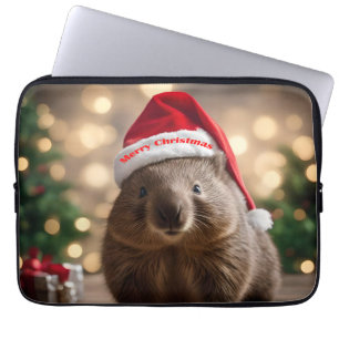 "Wombat Wonderland: Ein gemütlicher Weihnachtsaben Laptopschutzhülle