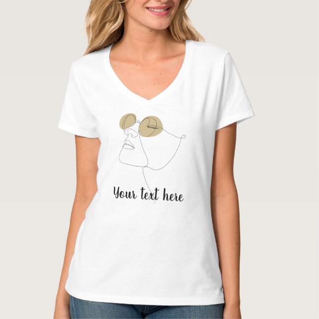 Women’s T-Shirt With Custom Text & image (Vorderseite)