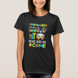 Womens Messy Bun Girl Glasses Pencil Kindergarten T-Shirt