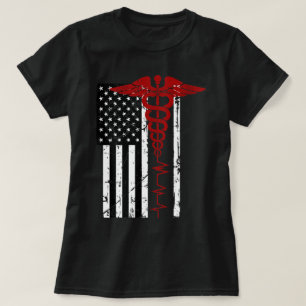 Womens USA Flaggen Medizinisches Symbol Black Patr T-Shirt