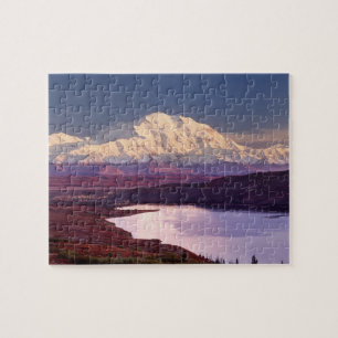 Wonder Lake und Mt. Denali bei Sonnenaufgang in de