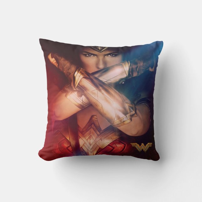 Wonder Woman Blockierung mit Armbändern Kissen (Vorderseite)