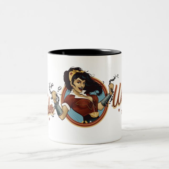 Wonder Woman Bombshell Name Graphic Zweifarbige Tasse (Mittel)