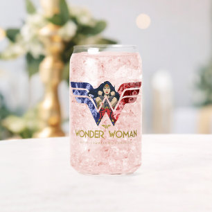 Wonder Woman Crossed Arms dans le logo collage