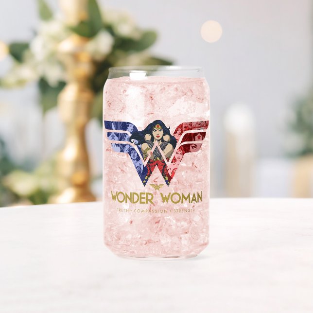 Wonder Woman Crossed Arms dans le logo collage (Insitu (Mariage))