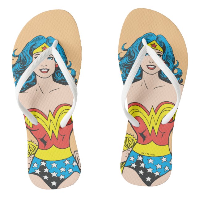Wonder Woman Hands auf Hüften Flip Flops (Fußbett)