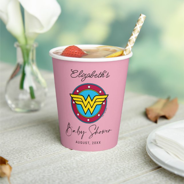 Wonder Woman Logo | Neues Baby kommt bald Pappbecher (In Situ)
