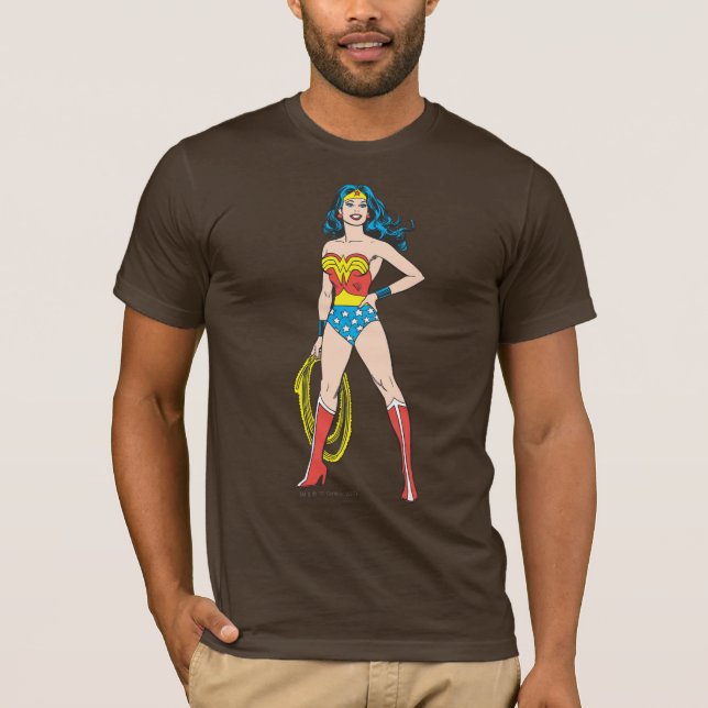 Wonder Woman Stehend T-Shirt (Vorderseite)