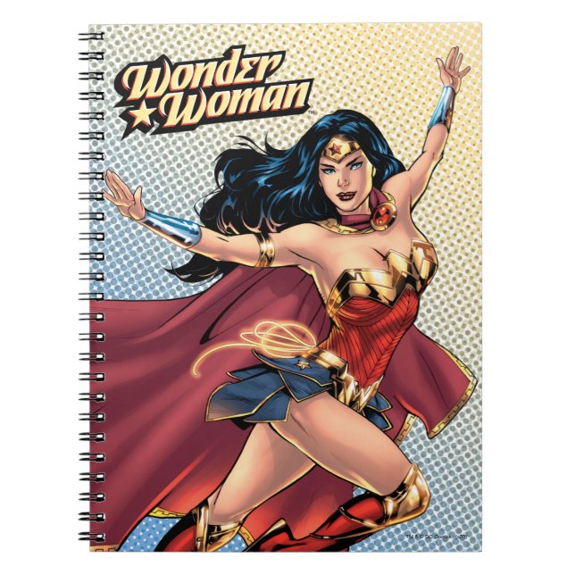 Wonder Woman Wearing Cape Notizblock (Vorderseite)