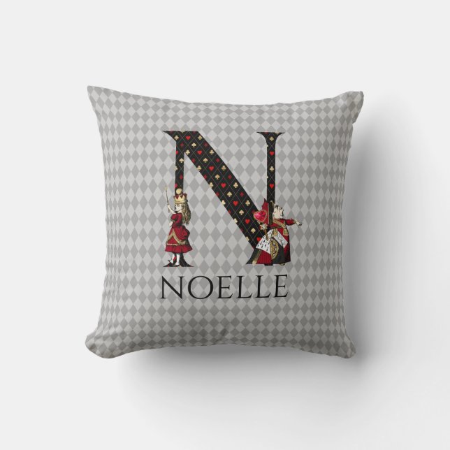Wonderland Alice & Queen of Hearts Letter N Kissen (Vorderseite)