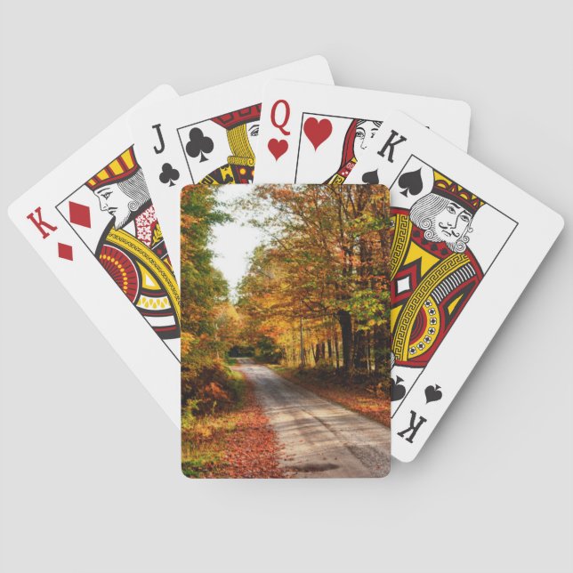 Wood trail with fall foliage spielkarten (Rückseite)