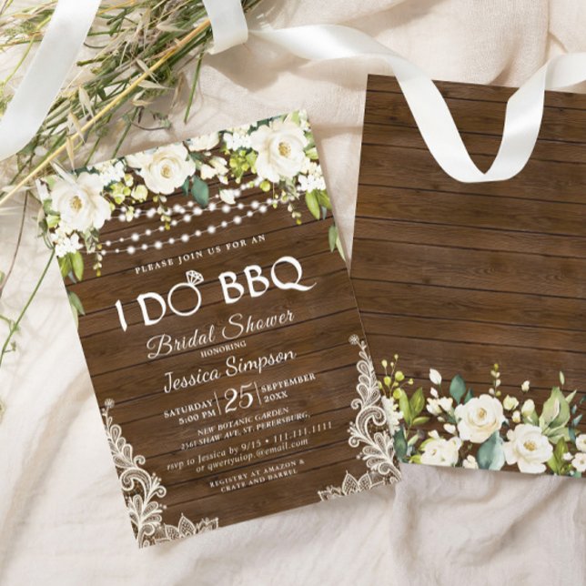 Wood & White Roses Floral I Do GRILLEN Brautparty Einladung (Von Creator hochgeladen)