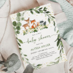 Woodland Baby Shower Grünwald Tier Einladung<br><div class="desc">Diese Einladung enthält niedliche Waldtiere mit Blumengrün und Goldfolienakzenten.</div>