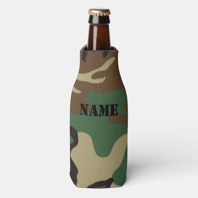 Woodland Camouflage ~ Personalisierter Name/Initia Flaschenkühler (Flaschenvorderseite)