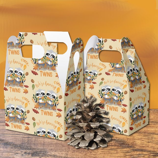 Woodland Thème Twins Baby shower Ballotins (Twin raccoons , gender neutral ,  baby shower favor boxes .)