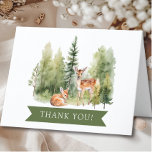 Woodland Wonder Deer Baby Dusche Danke<br><div class="desc">Diese charmante Babydusche-Einladung zeigt eine ansprechende Abbildung eines Hirsches, umgeben von Kiefern, und schafft so ein skurriles und naturlich inspiriertes Thema für den besondere Anlass. Die weiche Farbpalette und die aufwändigen Details machen diese Einladung perfekt für eine geschlechtsneutrale Feier, egal ob es sich dabei um einen kleinen Jungen oder ein...</div>